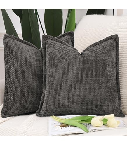 Amazon.co.jp: B'z showcase 2020 5ERAS クッションカバー 稲葉浩志